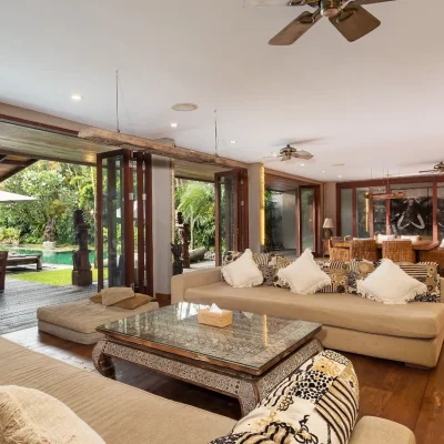 villa-yoga-yoga-living1a Villa Yoga - Bali Villa